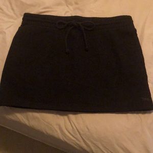 TNA COZY Boyfriend fleece sweatskirt. Never worn.